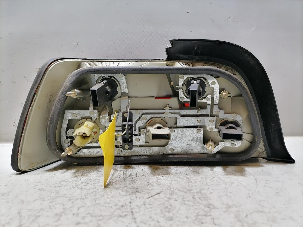 BMW E36 Coupe original R&uuml;cklicht R&uuml;ckleuchte Schlussleuchte rechts Bj.1992